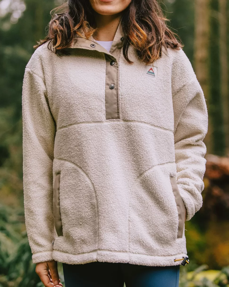 Fashion Passenger Calla Hooded Pullover Recycled Fleece Birch